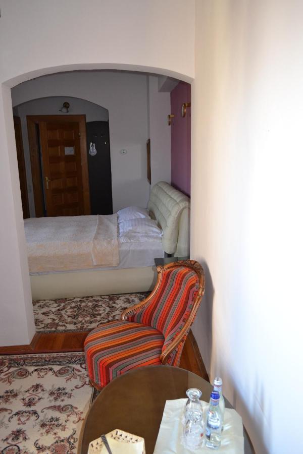 Pensiunea Casa Cranta Brasov Ngoại thất bức ảnh